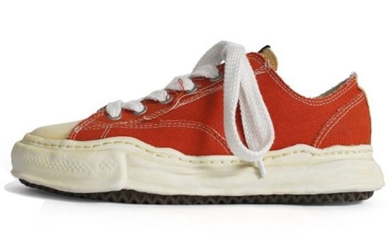 MIHARA YASUHIRO Og Sole