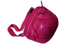 Arcteryx Maka 2 logo