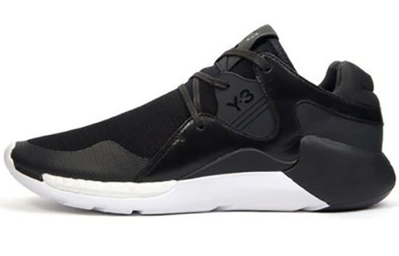 Y-3 QR Run