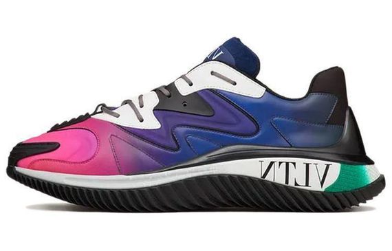 Valentino Wade Runner