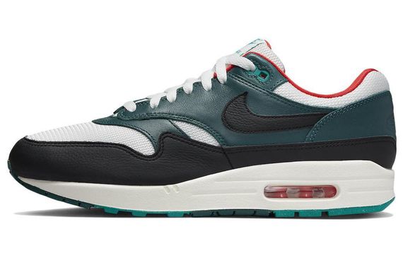 LEBRON x Nike Air Max 1 &quot;Liverpool&quot;