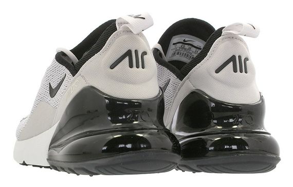 Nike Air Max 270 Vast Grey Logo