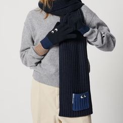 UNIQLO ANYA HINDMARCH HEATTECH