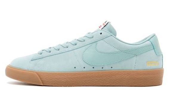 Supreme x Nike Blazer GT