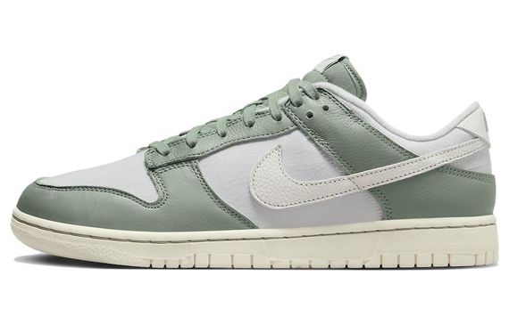 Nike Dunk Low &quot;Mica Green&quot;