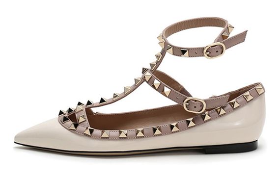 Valentino Rockstud