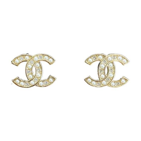 【23B 】 CHANEL C Logo