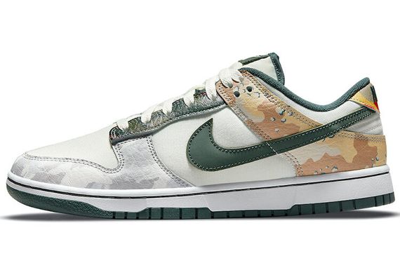 Nike Dunk SE &quot;Sail Multi-Camo&quot;