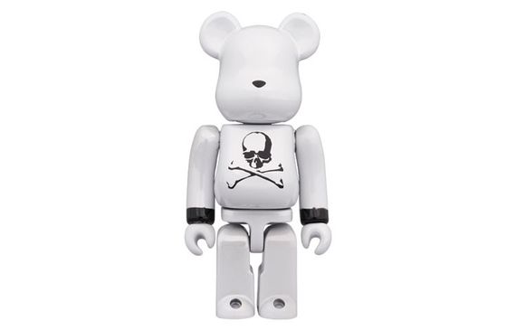 BE@RBRICK x mastermind JAPAN MMJ WHITE CHROME