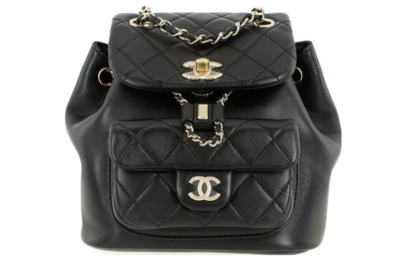 CHANEL Duma