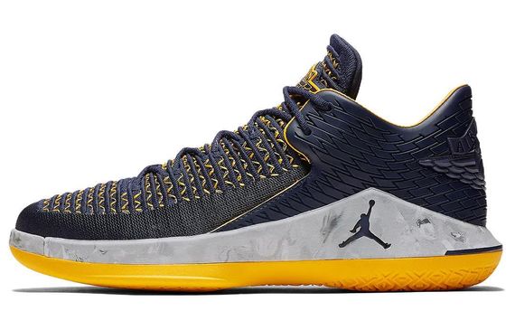 Jordan Air Jordan 32 Low “Michigan”